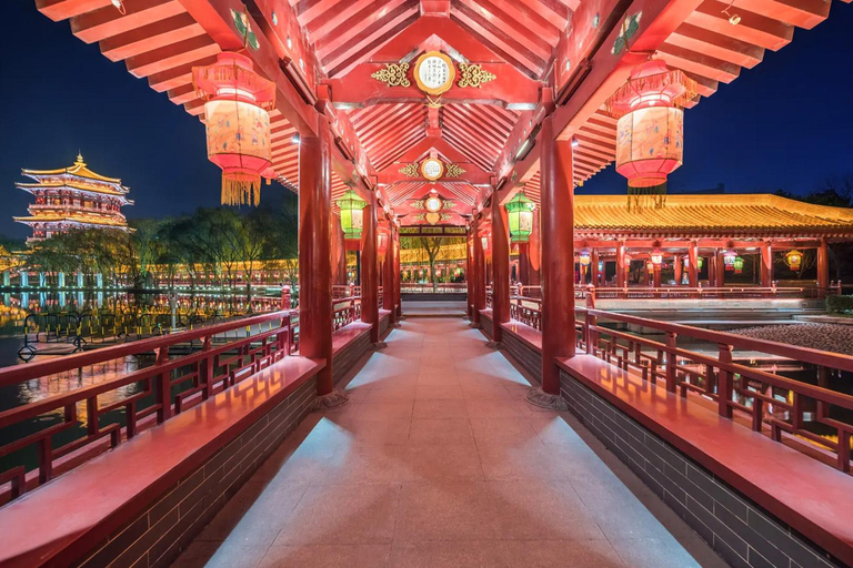 Xi'an: "Poet Immortal" NPC Guided Tour at Tang Paradise