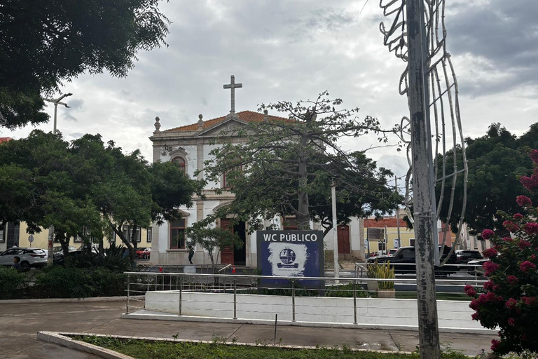 Old Town World Heritage: Historical Tour with a Local Guide