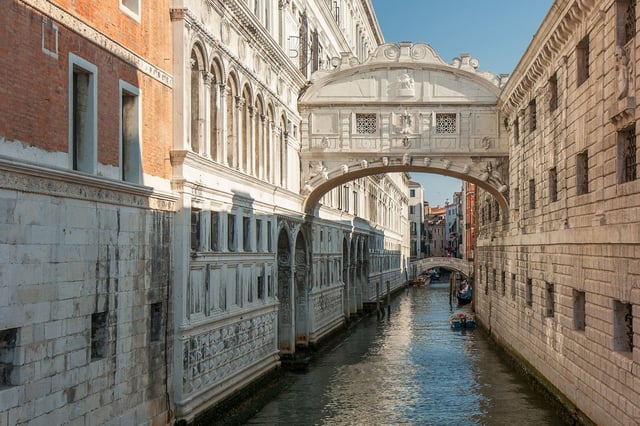 Depuis Rome : Excursion d&#039;une journée à Venise en train à grande vitesse