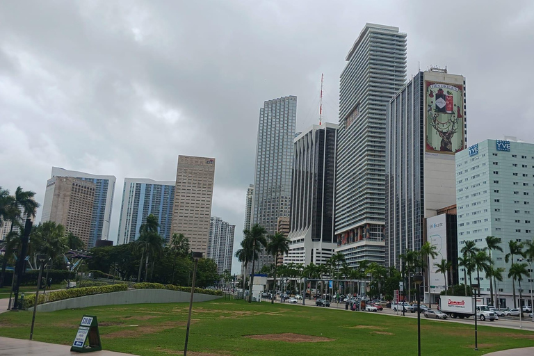 Miami Combo: Everglades Adventure and Sightseeing Tour Combo - Downtown Miami pickup