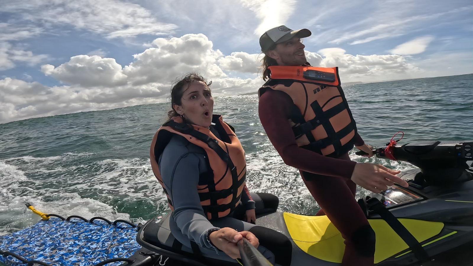 Nazaré Jetski Tour und Guiding mit professionellem Big Wave Surfer