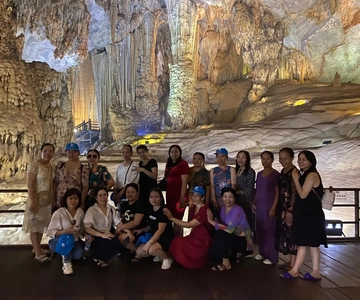 Dong Hoi: Paradise Cave & Dark Cave Adventure Day Trip