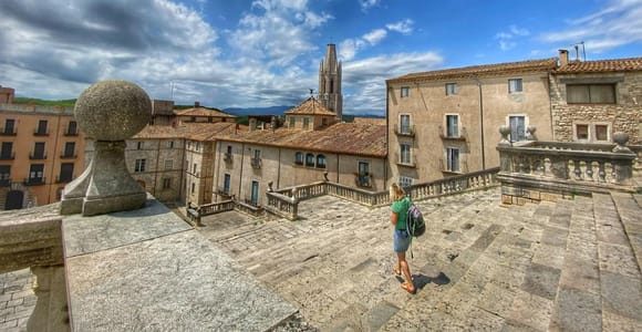 Barcelona: Girona Province Day Trip with Dali Museum Entry