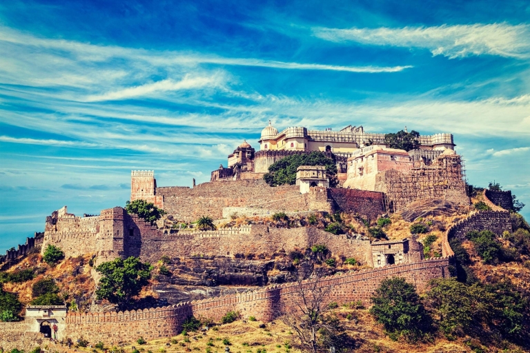 Private Day Tour Kumbhalgarh and Rankapur tour from Udaipur