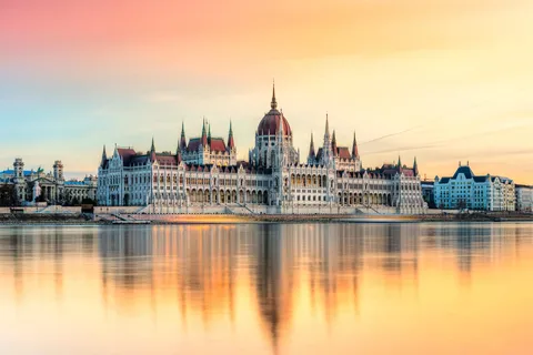 Wien – Athen: 21-tägige Tour durch Mitteleuropa und den Balkan