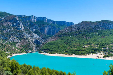 Day Trip: Lavender Fields & Gorges du Verdon LICENSED GUIDE + MERCEDES V