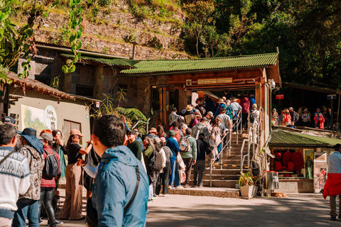 From Cusco: Machu Picchu Full Day Tour with Panoramic Train Machu picchu Regular Tour (Standard Experience)
