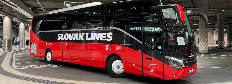 Bratislava - Aeroporto di Vienna: Trasferimento diretto e affidabile in autobus