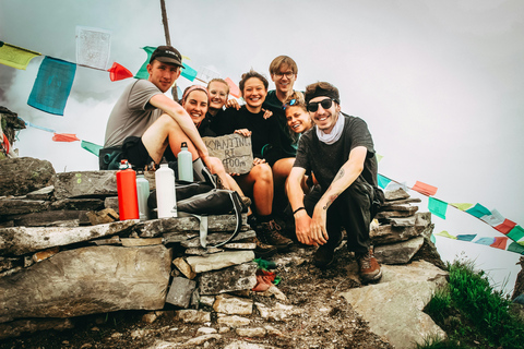 Pokhara: caminhada de um dia até Astham e a vila de Dhampus