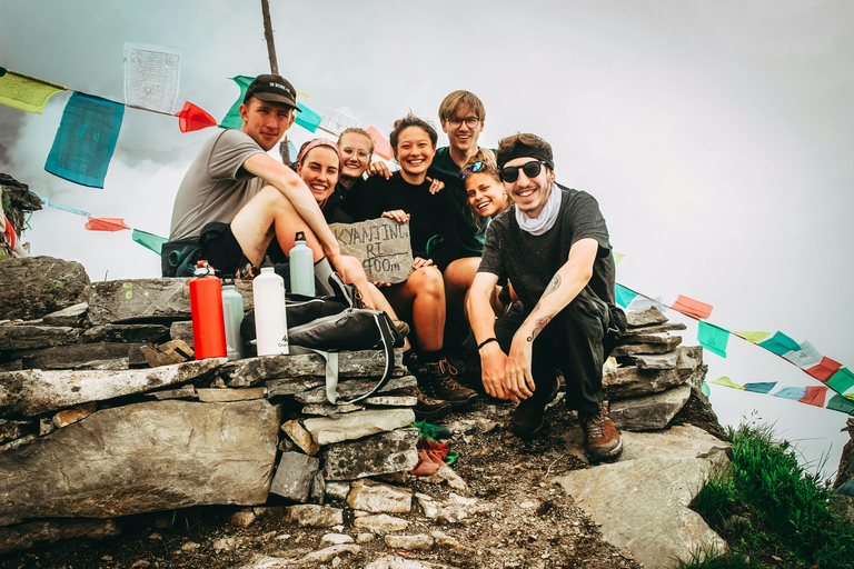 Pokhara: caminhada de um dia até Astham e a vila de Dhampus