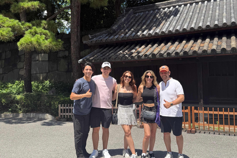 Tokyo: Imperial Palace and Shogun Storytelling Walk