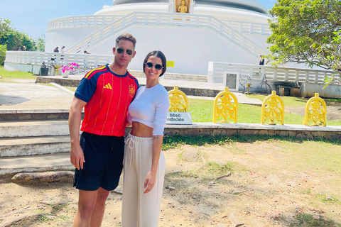 Ella to Colombo Airport / Negombo Transfer with Sightseeing
