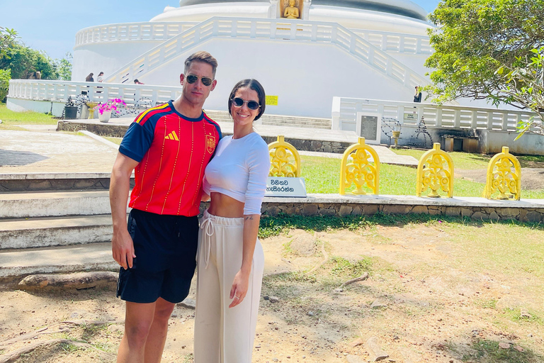 Ella to Colombo Airport / Negombo Transfer with Sightseeing