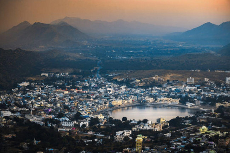 Jaipur (Pink City) with Pushkar Tour (03 Nights / 04 Days)