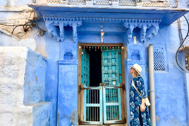 Jodhpur: Mehrangarh Fort, Clock Tower, and Step Well Tour