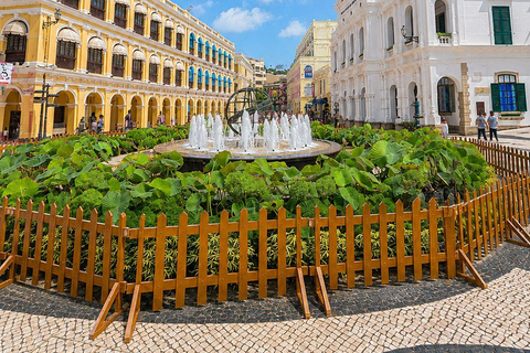 Macau: Guided Heritage & Local Flavors Walking Tour