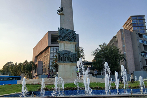 Addis Ababa: Guided City Highlights Tour in English & French