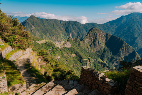 Cusco: Inca Trail 2-Day to Machu Picchu with Vistadome Train Cusco: Inca Trail 2-Day to Machu Picchu with Vistadome Train