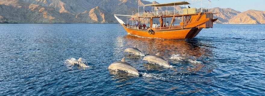 Khasab : croisière dans les fjords avec plongée et dauphins