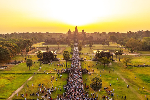 Amanecer en Angkor Wat y Día Completo con Templos Fascinantes