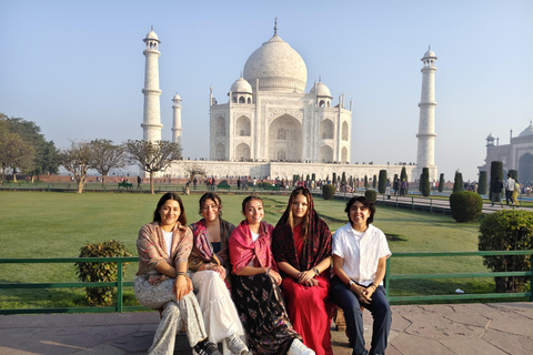 Taj Mahal, Agra Fort & Baby Taj with French Speaking Guide From Agra: Tour with Private Driver and Guide Only