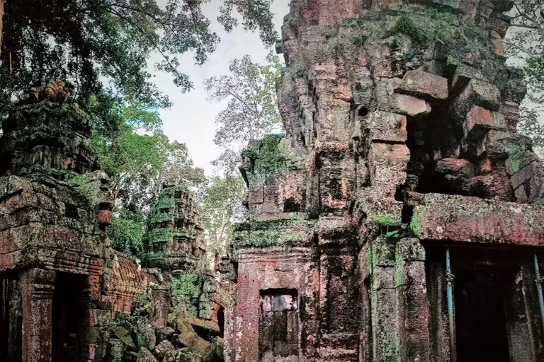Banteay Chhmar and Banteay Top Temple Private Tour