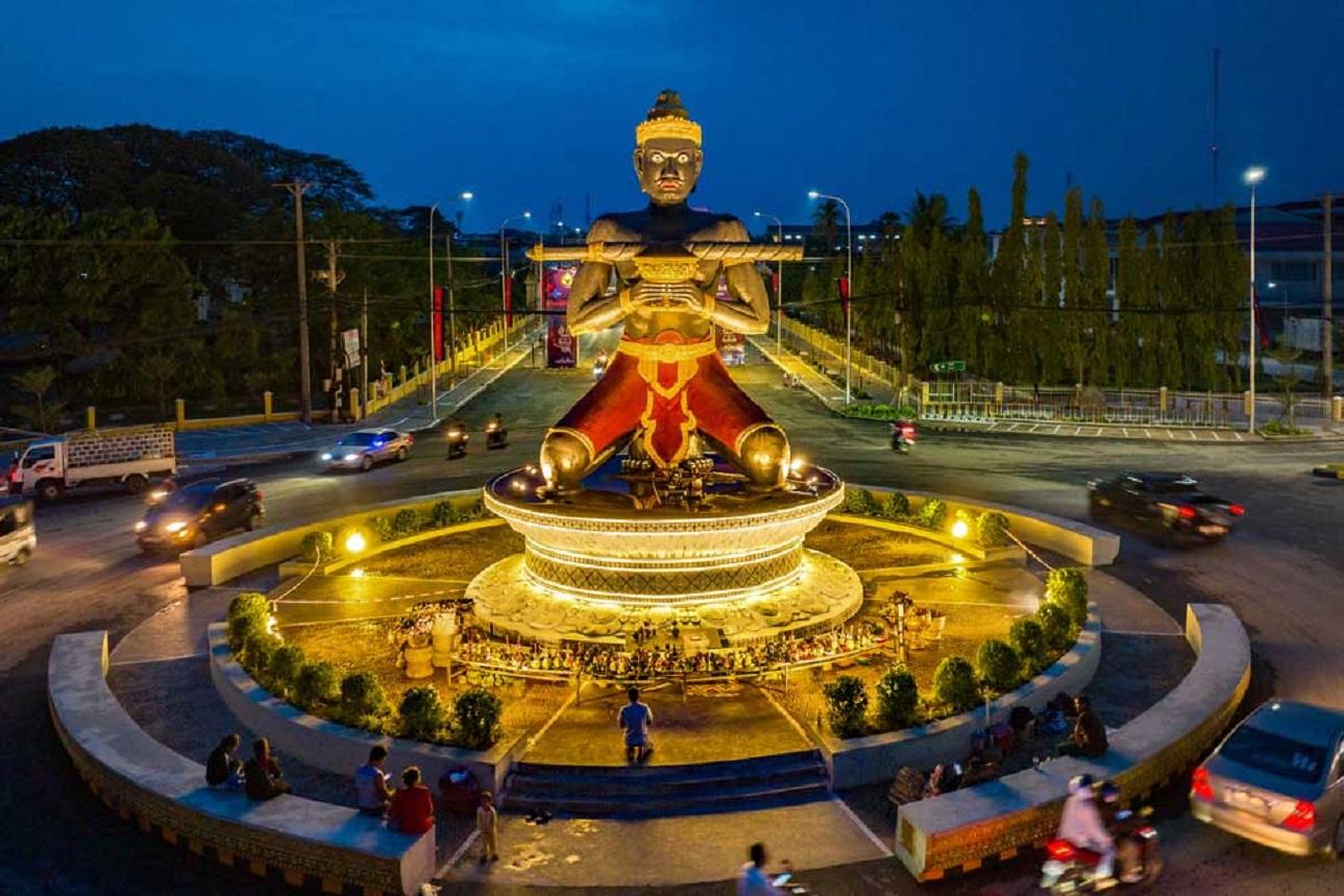 Battambang Private Ganztagestour Abholung von Siem Reap