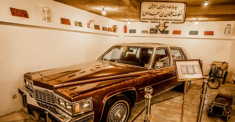 Saudi Arabia Tour from Bahrain including Traditional Meal photo 3