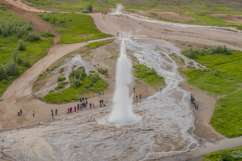 Dojazd własny: Iceland Express Circle (6 dni)Kia Stonic - komfortowe zakwaterowanie