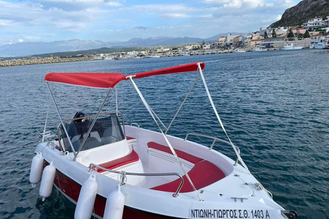 Chania: Selbstfahrender Bootsverleih vom Alten HafenChania: Boot zum Selberfahren mieten im alten Hafen
