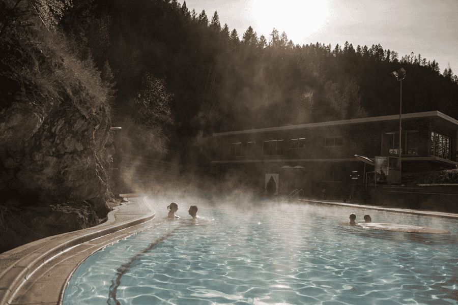Calgary: Tagestour zu den Radium Hot Springs & zum Marble Canyon. Foto: GetYourGuide