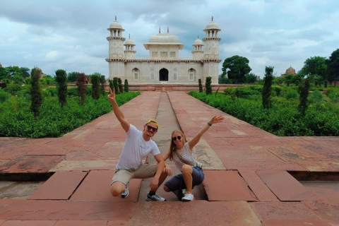 Delhi : Circuit de nuit à Agra avec Fatehpur SikriAvec hébergement dans un hôtel 5 étoiles