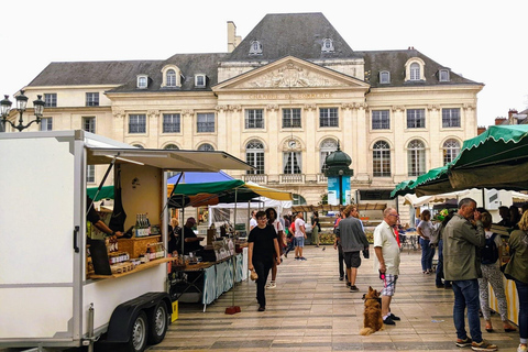 Orléans: Città vecchia, cattedrale e Giovanna d&#039;Arco: tour guidato a piediOrléans: passeggiata autoguidata della città vecchia, della cattedrale e di Giovanna d&#039;Arco