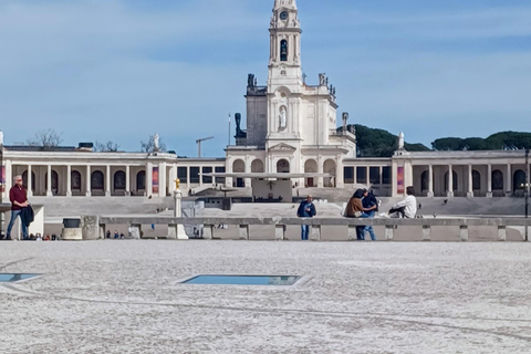 Medio Día Fátima en Grupo Pequeño al Santuario de Fátima