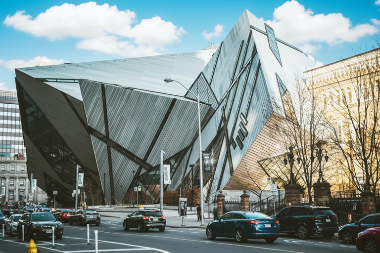 Royal Ontario Museum & Gardiner Museum Private Guided Tour 3-hour: Royal Ontario Museum Tour & Transport