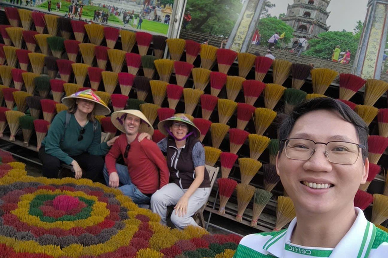 Hue Scenic Private Car to HoiAn with English-speaking driver