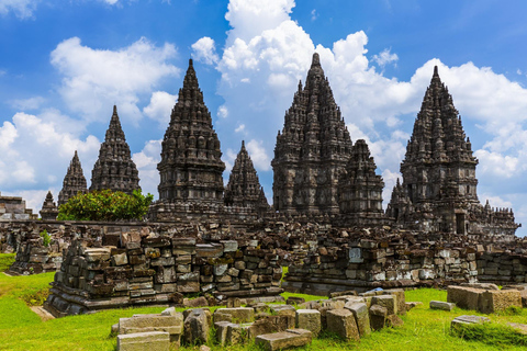 yogyakarta: borobudur zonsopgang en prambanan tempel