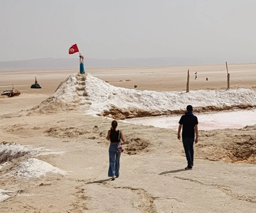From Yasmine Hammamet/Kantaoui: 2-Day Sahara Tour with Meals