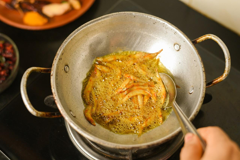 Bangalore: Cook, Eat & Connect with a Local Family