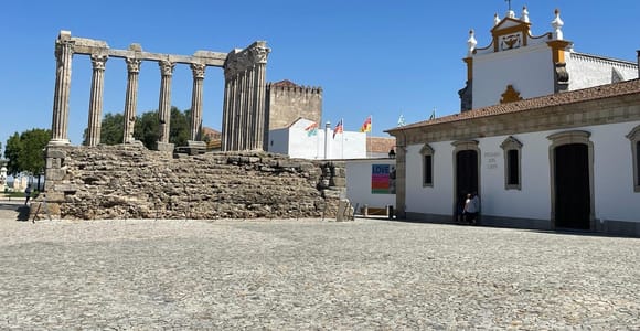 From Lisbon: Évora, Chapel of Bones, & Roman Temple Tour