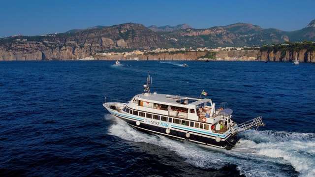 From Sorrento: Positano Mini Cruise