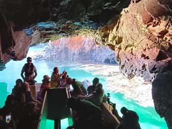 Peniche: Berlengas Island Catamaran Tour with Caves Trip