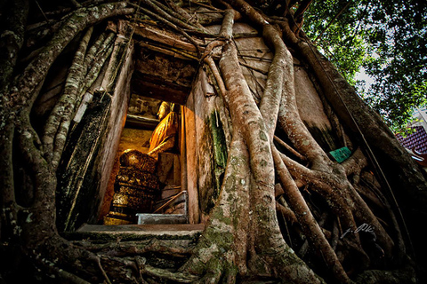 VIP Day Tour to the Iconic Thailand&#039;s Markets