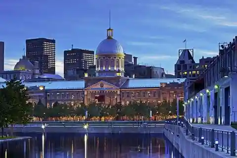 Montreal: Excursão a pé particular e personalizável pela Velha Montreal