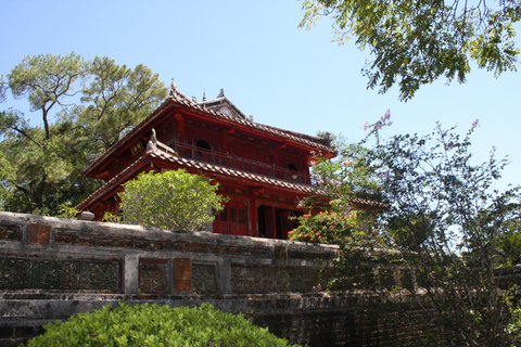 Hue: Perfume River Dragon Boat Cruise Pagoda & Tombs Visit With English Speaking Tour Guide