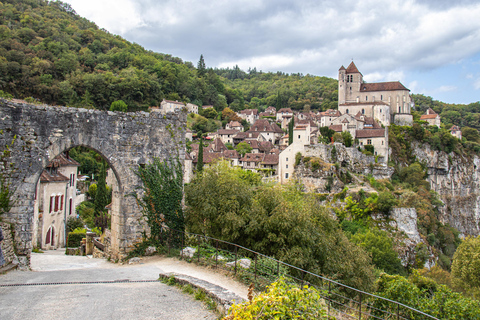 Tour of Saint-Cirq-Lapopie, an iconic village in southwestern France