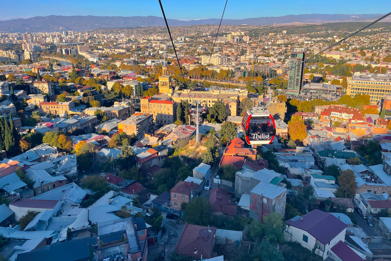 Tbilissi : circuit des 3 téléphériques avec déjeuner en optionVisite en groupe partagé ***3 HEURES***