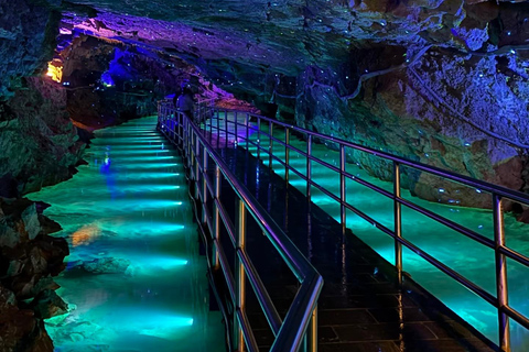 Zhangjiajie：Huanglong Cave & Underground Boat Tour Pass