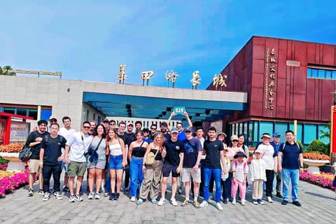 Beijing: Mutianyu Great Wall Bus Tour | Multilingual Guide