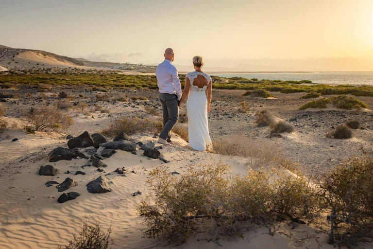 Photo shoot in Fuerteventura (South) with a pro for special vacation moments 45-minute photo shoot in Fuerteventura (south) for special holiday moments